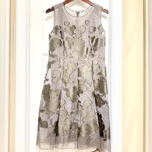 Elie Tahari Floral Embroidered Dress Size 8